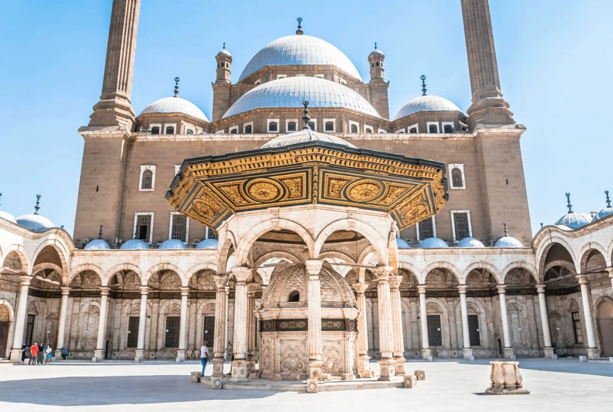2. A las entrañas milenarias de El Cairo