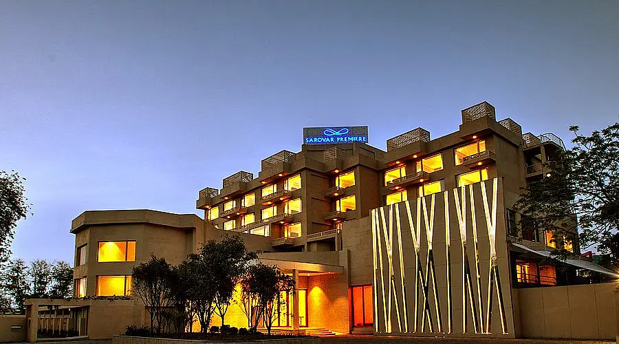 3. Delhi · Jaipur