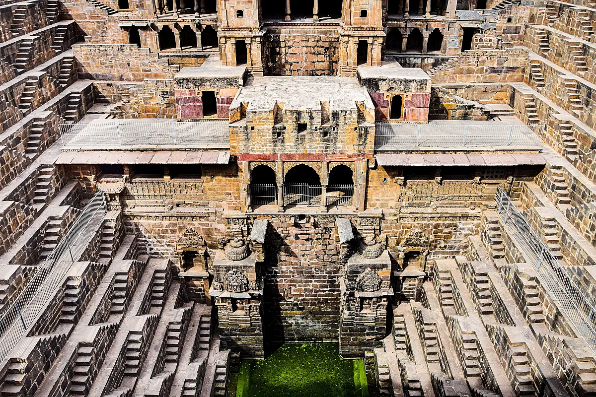 5. Jaipur · Agra