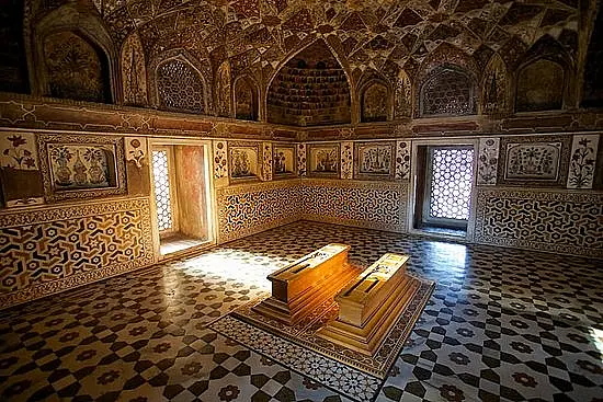6. Taj Mahal