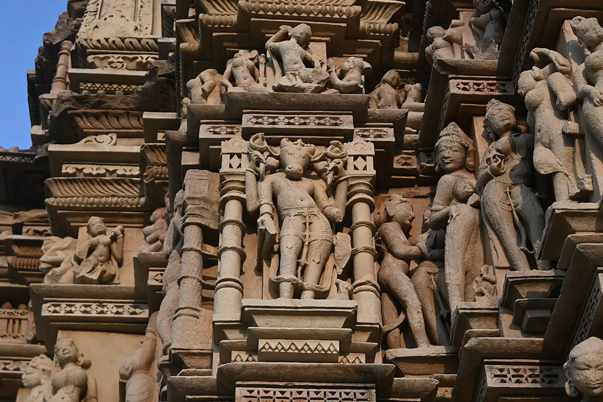 7. Agra · Khajuraho