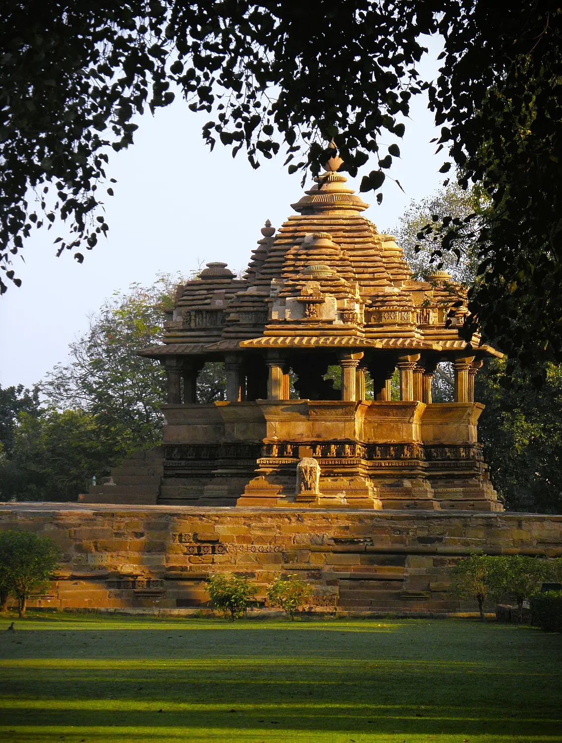 7. Agra · Khajuraho