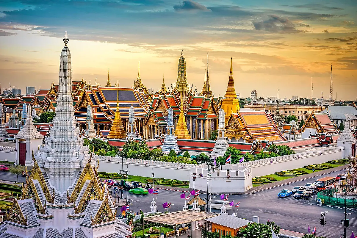 LIGHTS OF THAILAND